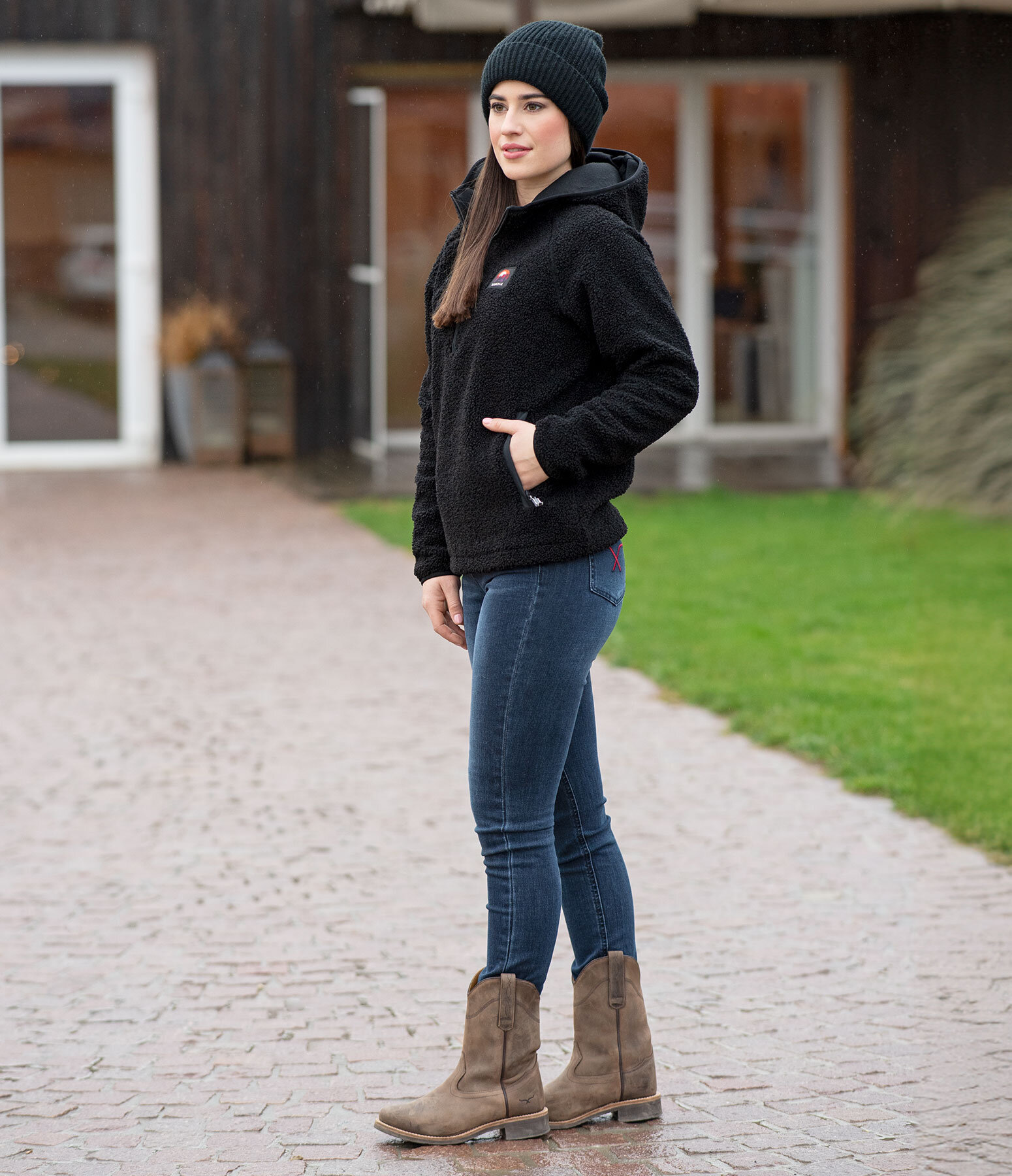 Western-Outfit Cassy in zwart